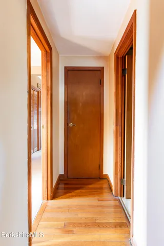 $279,900 | 30 Pinehurst Avenue, Pittsfield, MA 01201