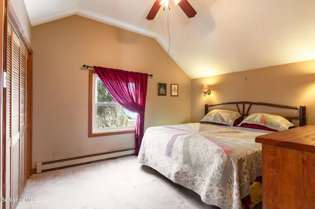 $279,900 | 30 Pinehurst Avenue, Pittsfield, MA 01201