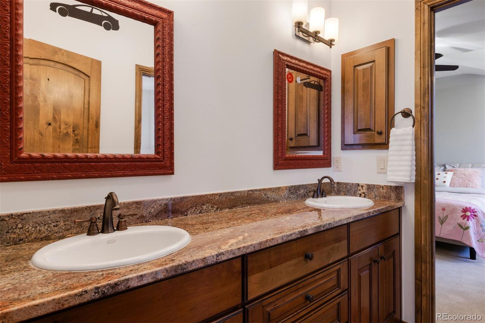 5845 Amber Ridge Drive Castle Pines, CO 80108 - Photo 39 of 44