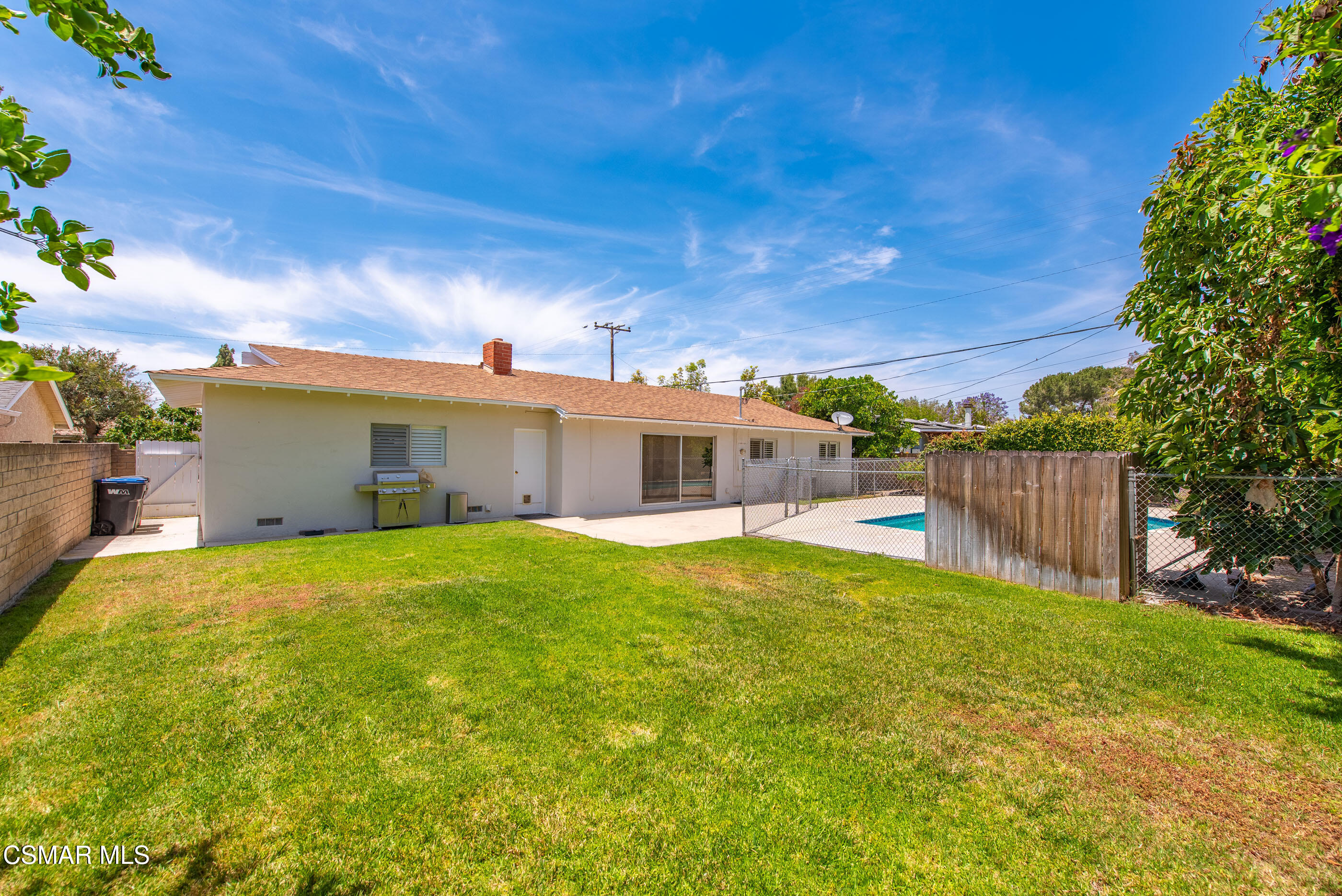1870 Burch Avenue Simi Valley, CA 93063 - Photo 20 of 22 31