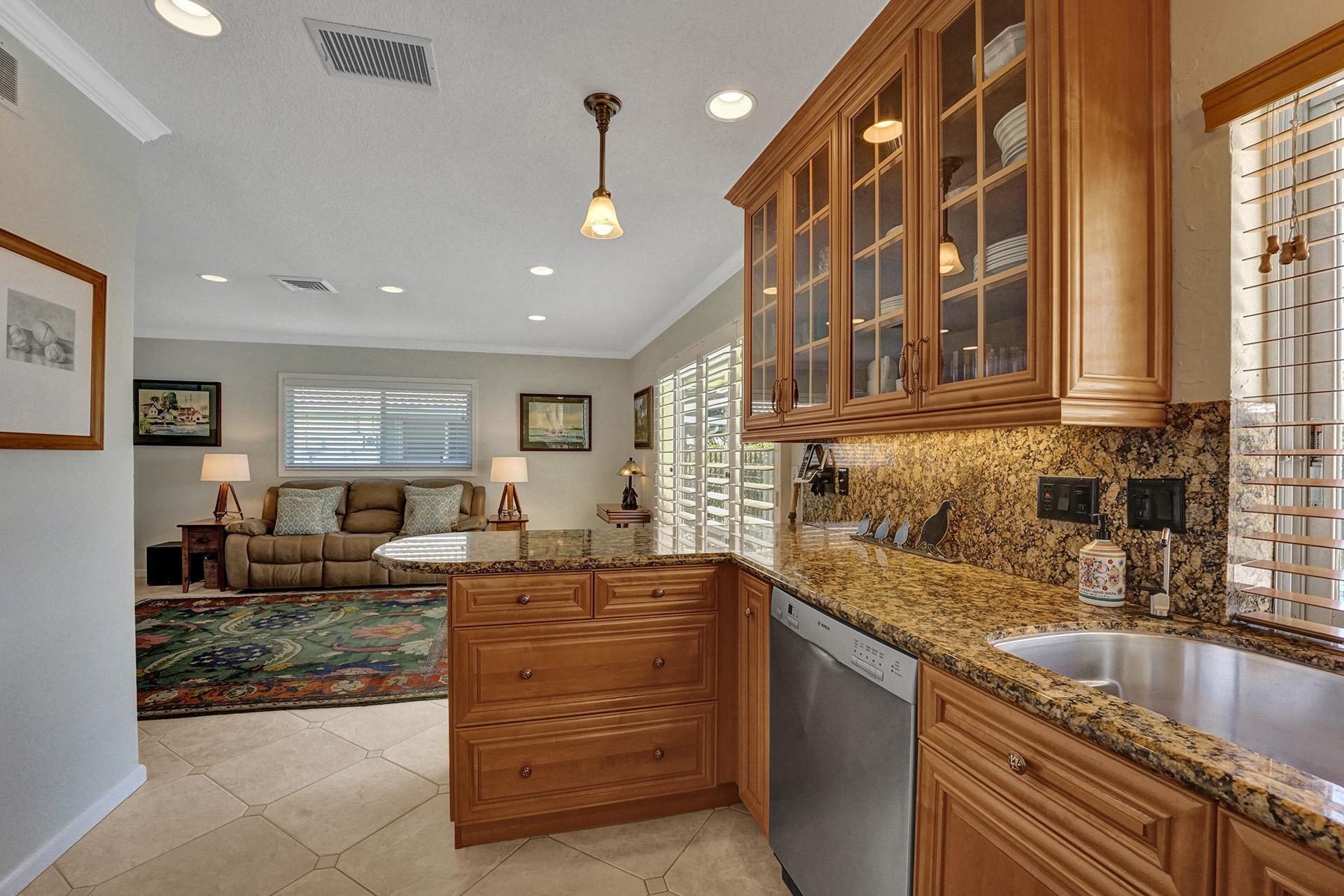 969 Tamarind Way Boca Raton, FL 33486 - Photo 22 of 32 RJP06888