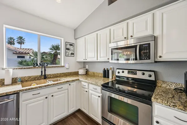 $585,000 | 2177 East Ranch Court, Gilbert, AZ 85296