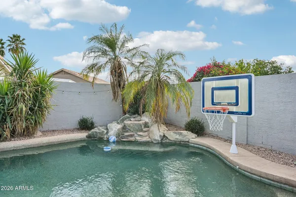 $585,000 | 2177 East Ranch Court, Gilbert, AZ 85296