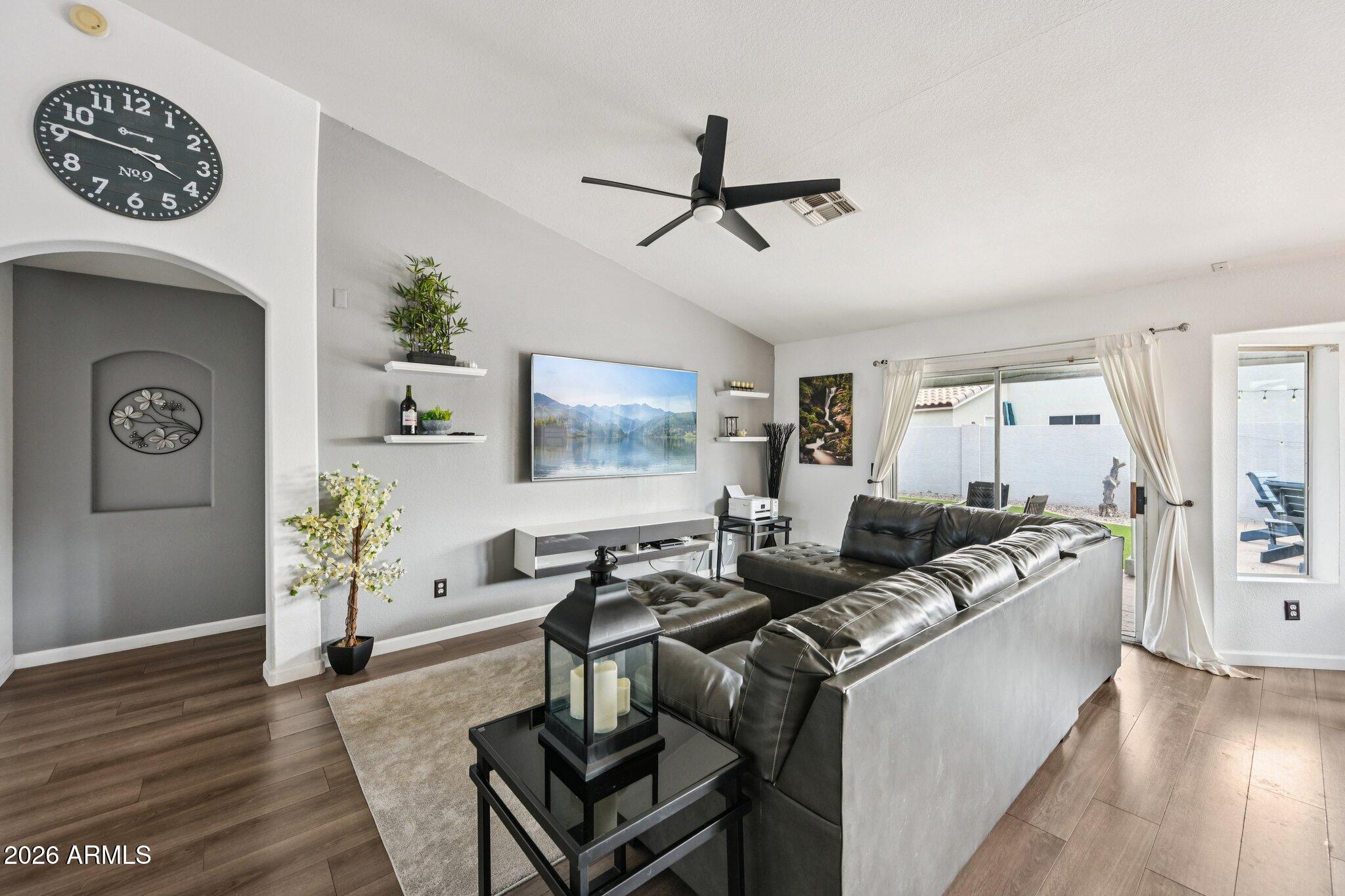 2177 East Ranch Court Gilbert, AZ 85296 - Photo 9 of 43 8-web-or-mls-E Ranch Ct-S1003-008