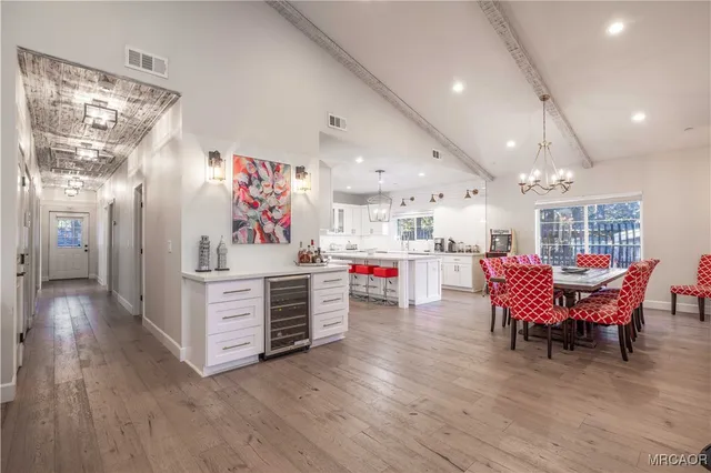 $925,000 | 374 Mountainaire Lane, Big Bear Lake, CA 92315