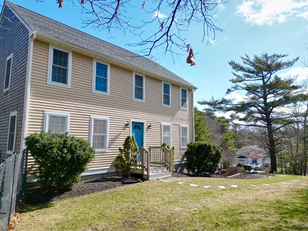 $654,900 | 2 Pisces Lane, Plymouth, MA 02360