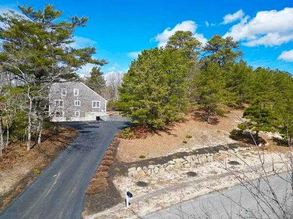 $654,900 | 2 Pisces Lane, Plymouth, MA 02360