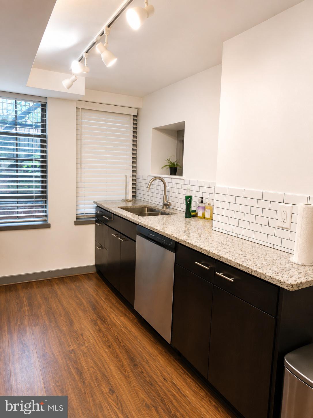 1010 North Calvert Street, Unit B Baltimore, MD 21202 - Photo 12 of 20 Gallery Image 12