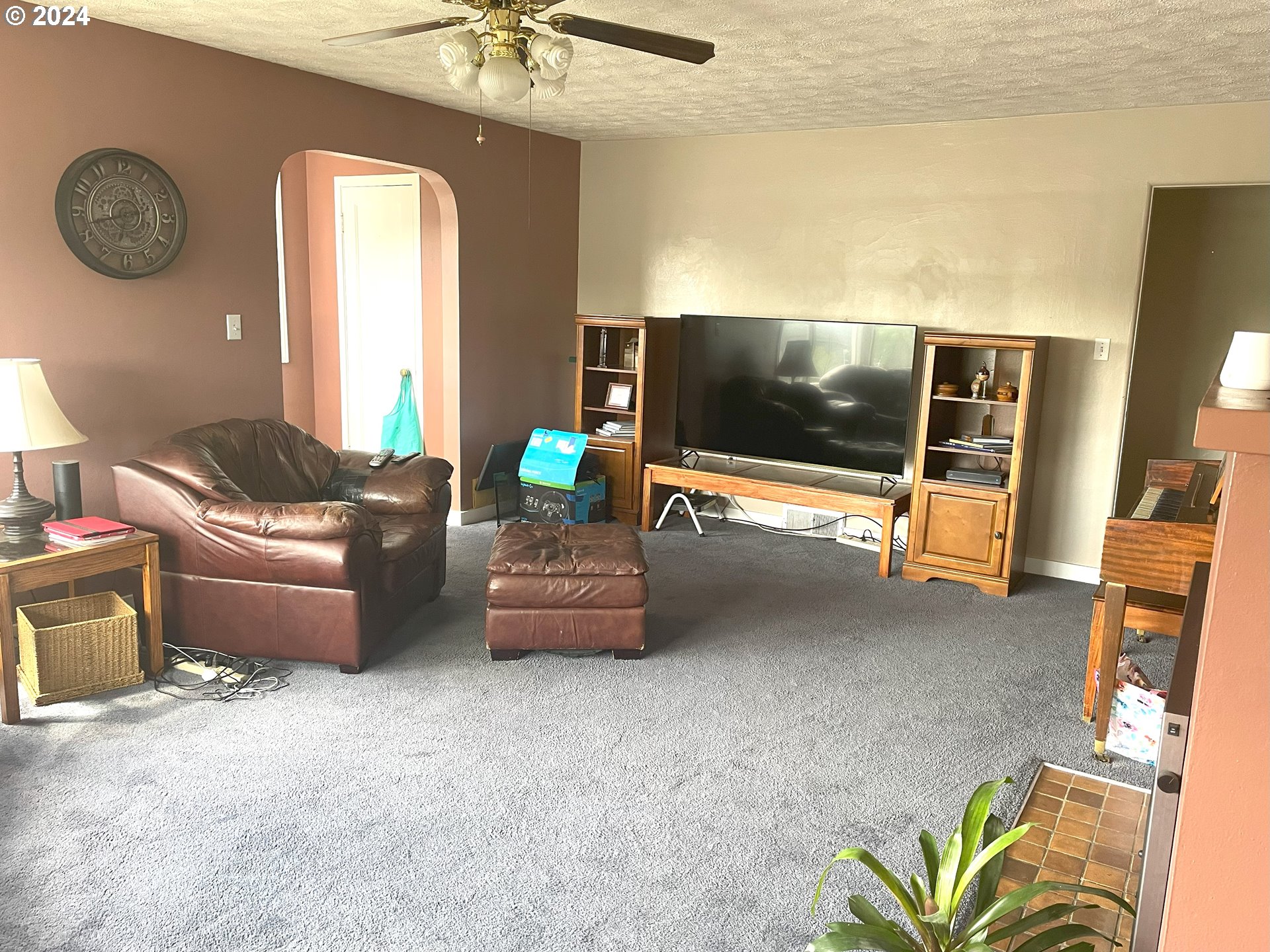703 East Ridgeway Avenue Hermiston, OR 97838 - Photo 6 of 24 Gallery Image 6