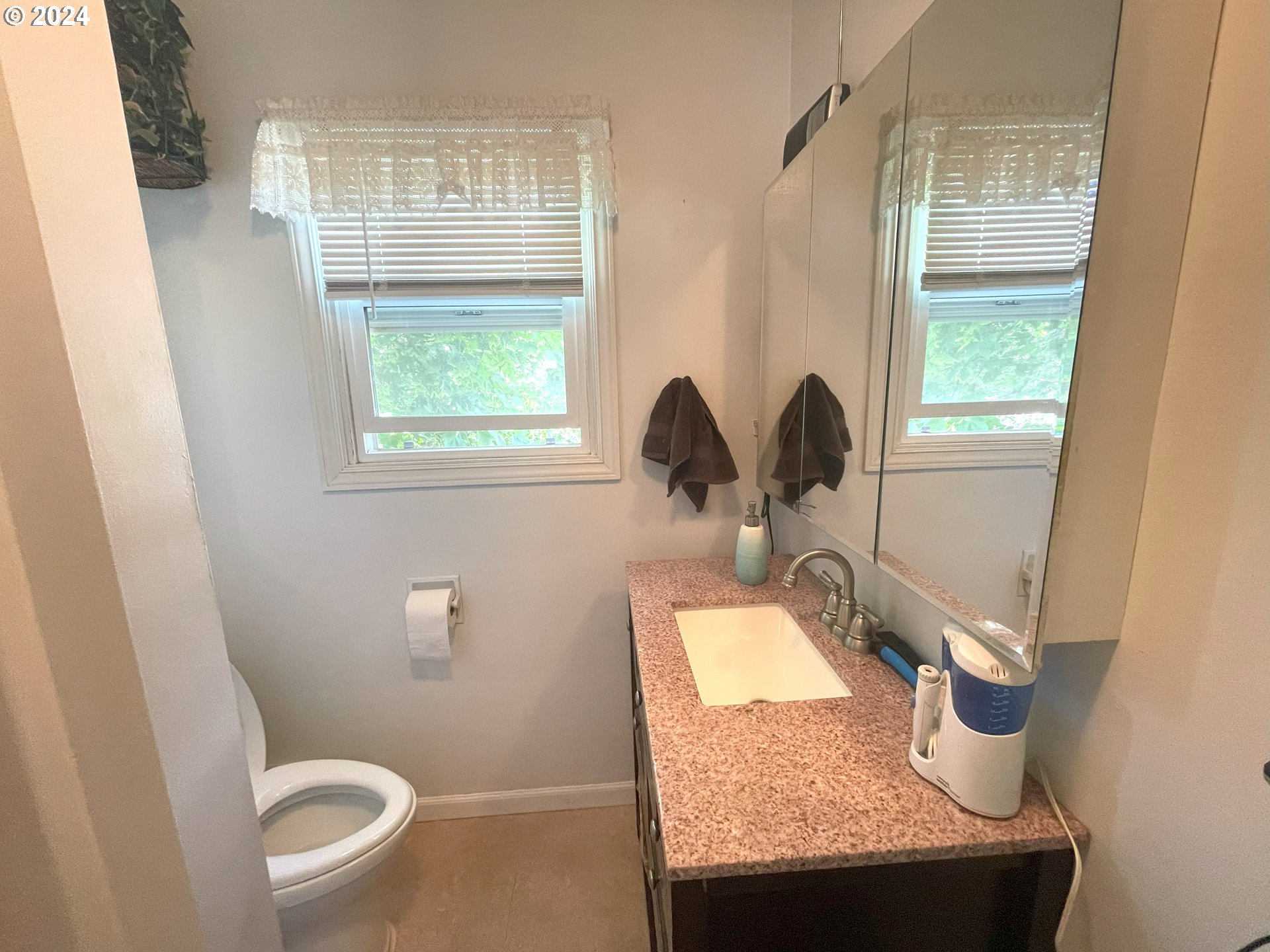 703 East Ridgeway Avenue Hermiston, OR 97838 - Photo 8 of 24 Gallery Image 8
