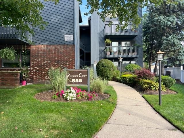 555 Riverside Avenue, Unit 3 Rutherford, NJ 07070 - Photo 1 of 7