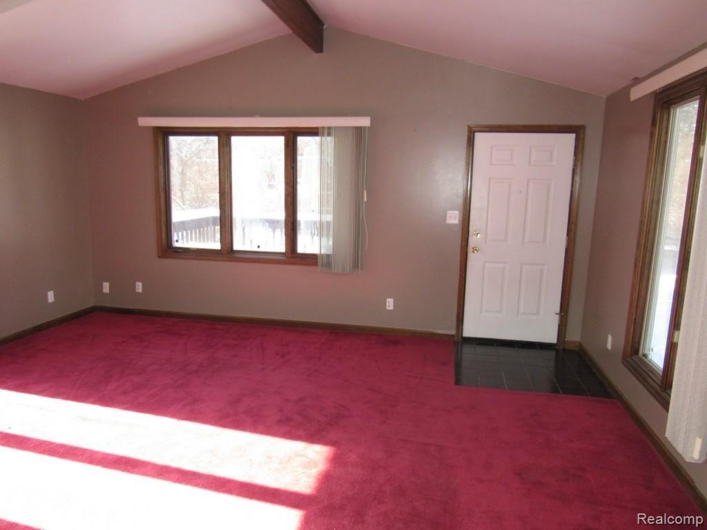 164 Erie Road Pontiac, MI 48341 - Photo 10 of 38