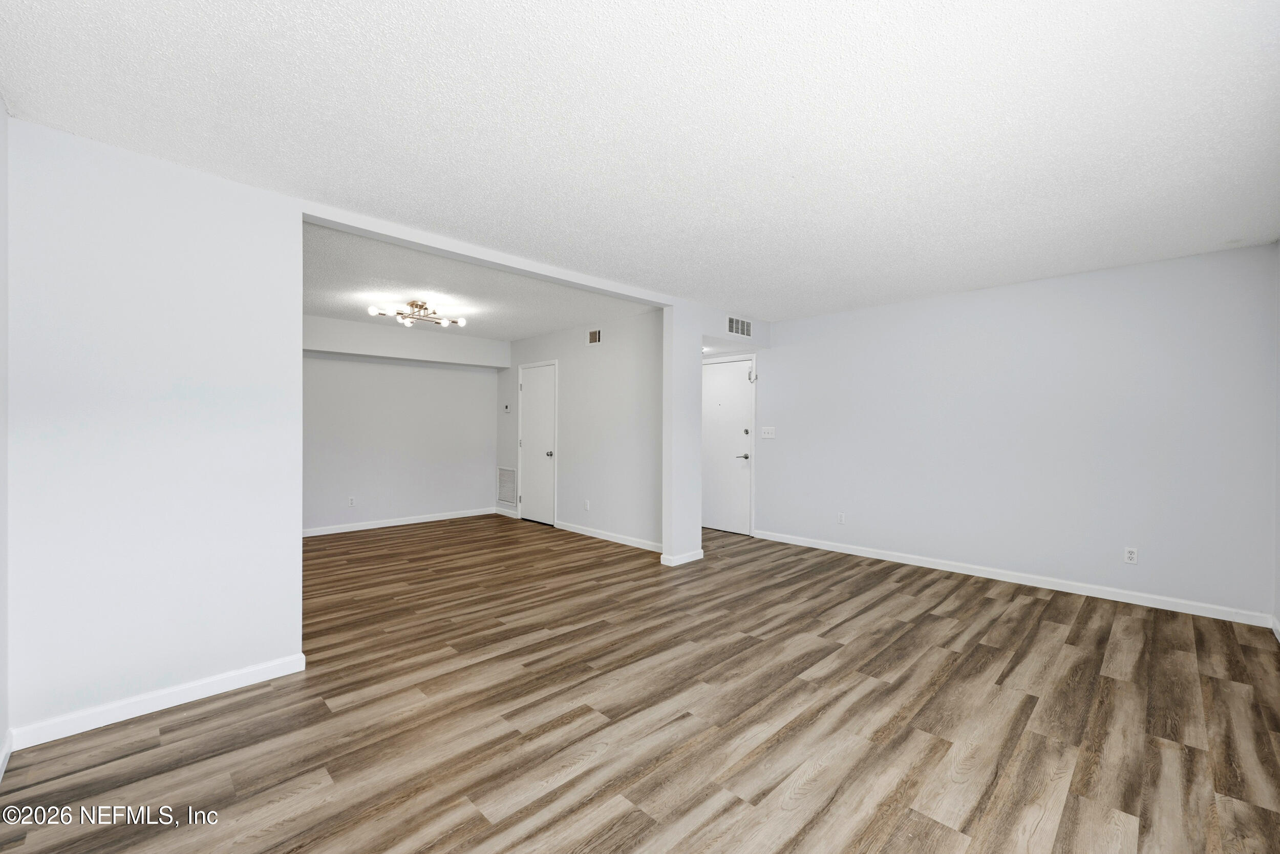 3765 Crown Point Road, Unit 9 Jacksonville, FL 32257 - Photo 11 of 27 11 - interior