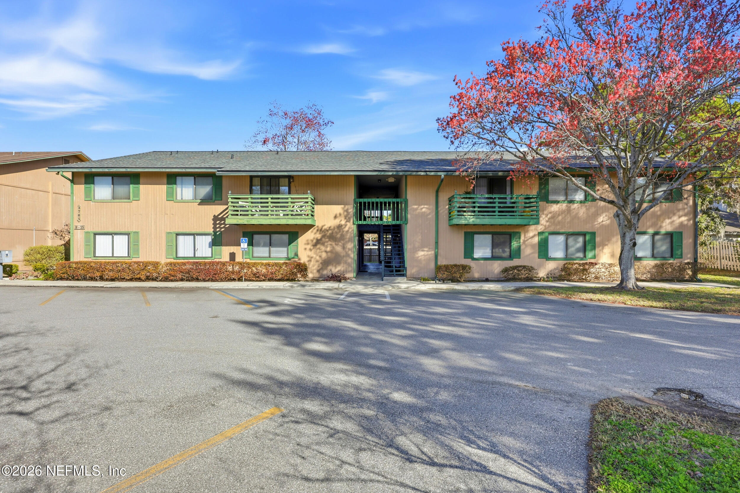 3765 Crown Point Road, Unit 9 Jacksonville, FL 32257 - Photo 2 of 27 2 - exterior