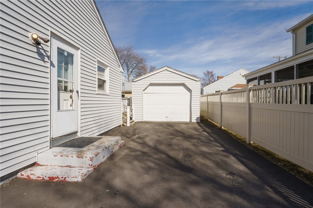 100 Monticello Road Pawtucket, RI 02861 - Photo 17 of 19 Gallery Image 17