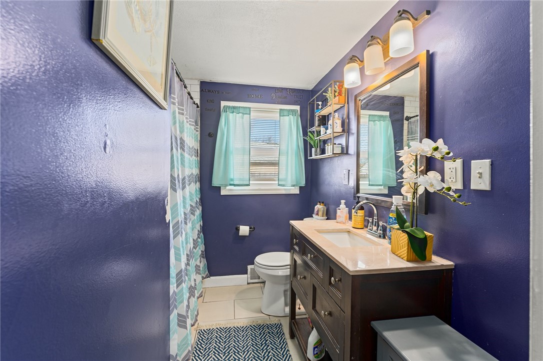 100 Monticello Road Pawtucket, RI 02861 - Photo 7 of 19 Gallery Image 7