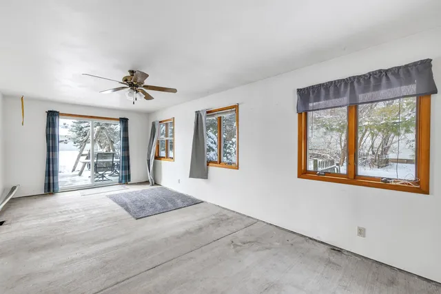 $270,000 | 17802 Cth R, Denmark, WI 54208