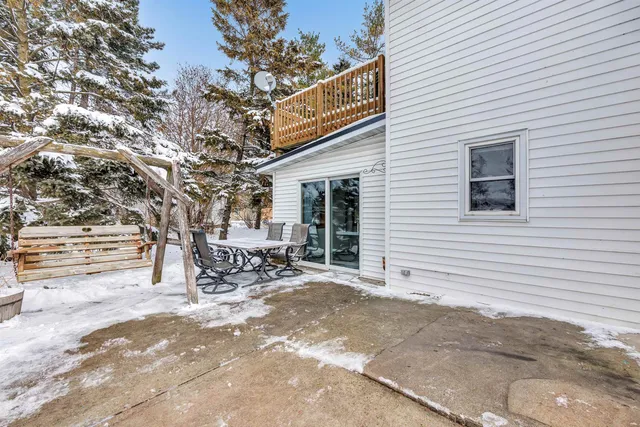 $270,000 | 17802 Cth R, Denmark, WI 54208