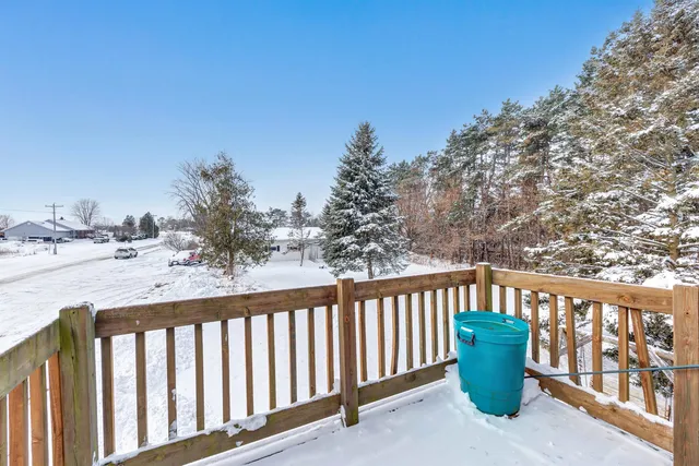 $270,000 | 17802 Cth R, Denmark, WI 54208