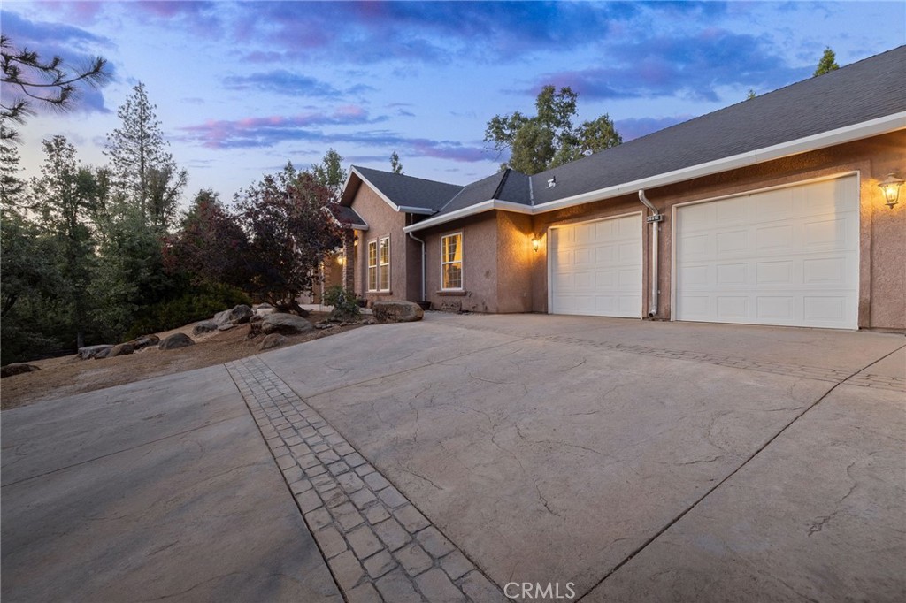 36919 Deer Path Circle Coarsegold, CA 93614 - Photo 5 of 69