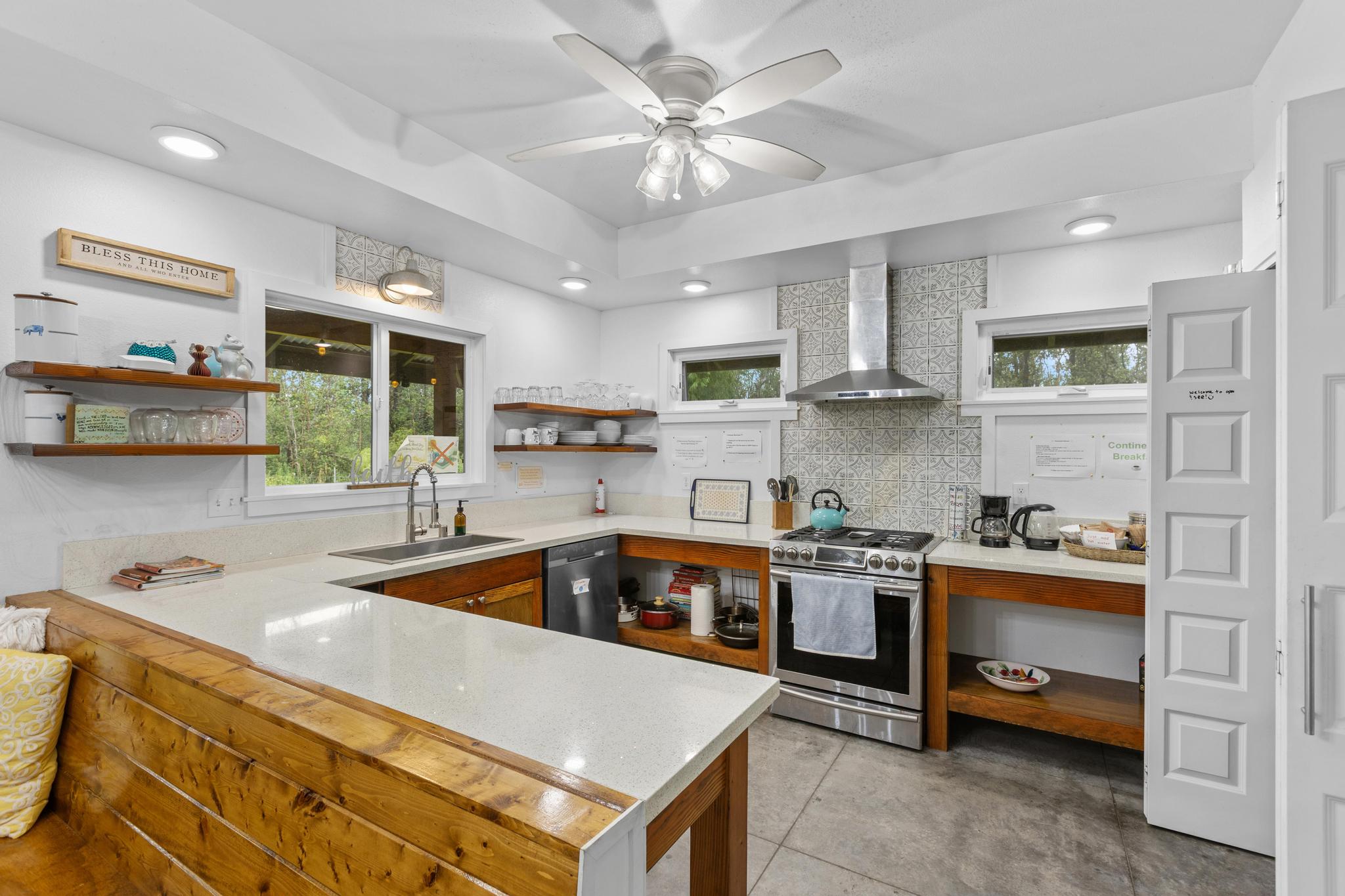 11-3083 Kaleponi Road Mountain View, HI 96771 - Photo 8 of 30 Gallery Image 8