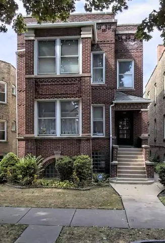 $2,350 | 4040 North Lavergne Avenue, Unit 1, Chicago, IL 60641