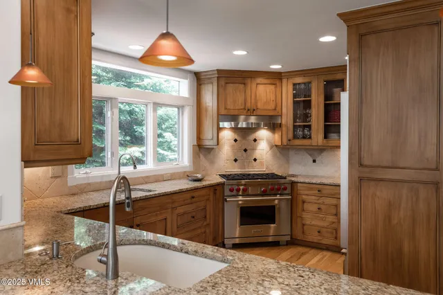 $3,695,000 | 4240 Spruce Way, Vail, CO 81657