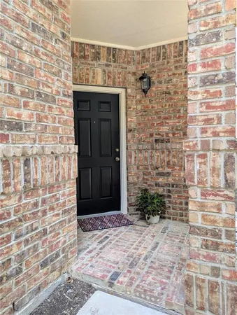 $398,000 | 200 Inverness Drive, Lewisville, TX 75067