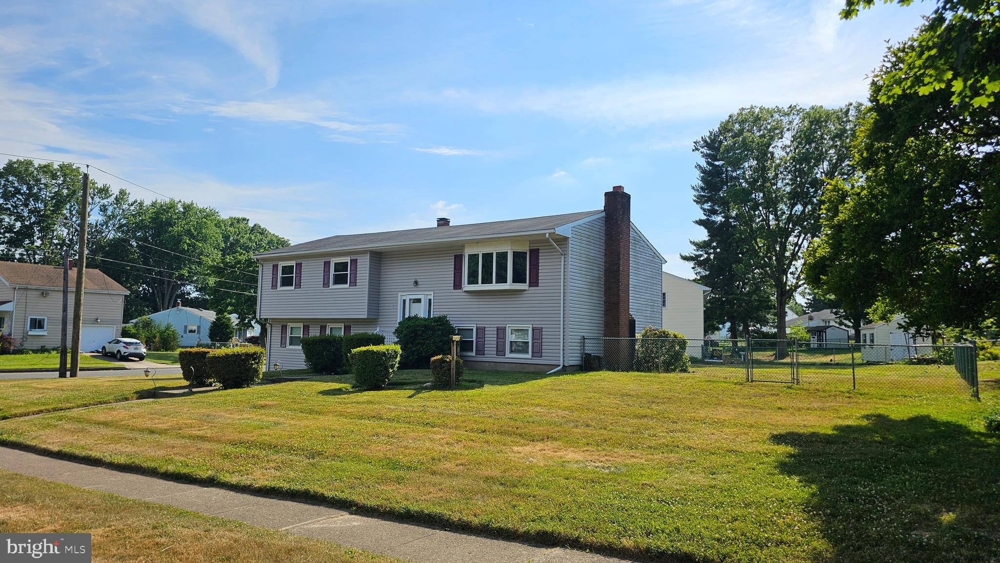 54 Rockland Road Ewing, NJ 08638 - Photo 1 of 46 Gallery Image 1