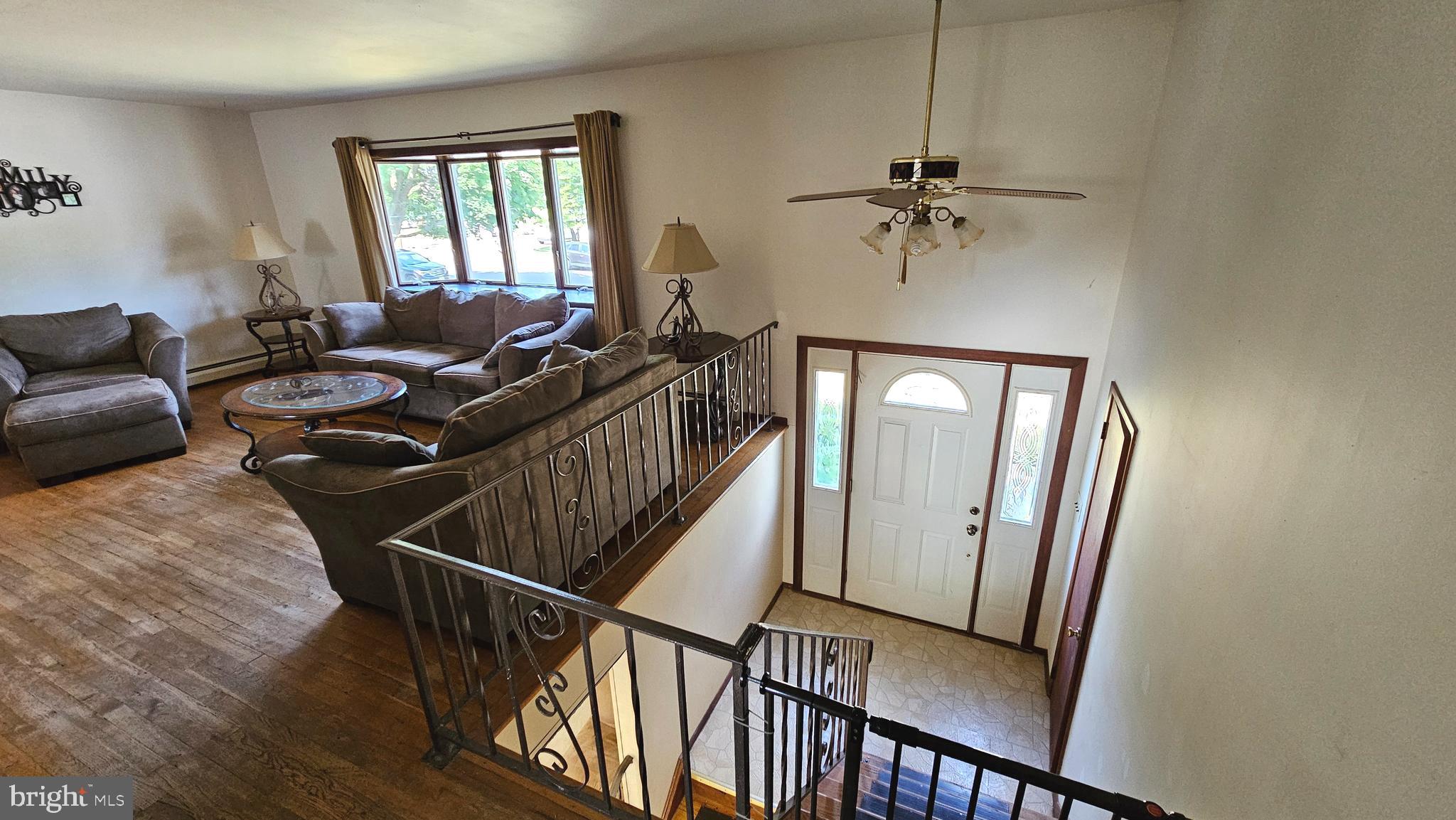 54 Rockland Road Ewing, NJ 08638 - Photo 11 of 46 Entry Foyer
