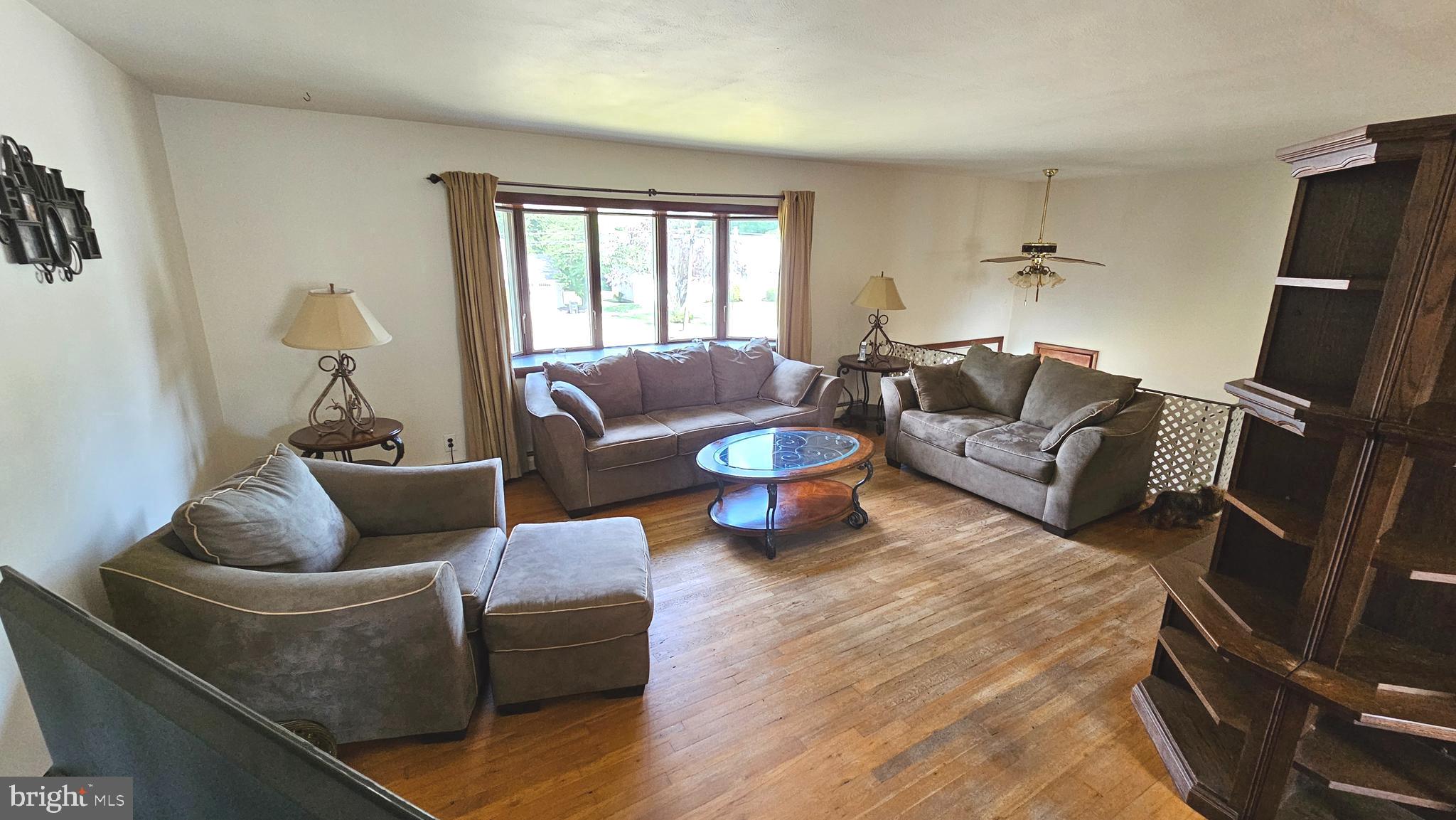 54 Rockland Road Ewing, NJ 08638 - Photo 6 of 46 Living Room