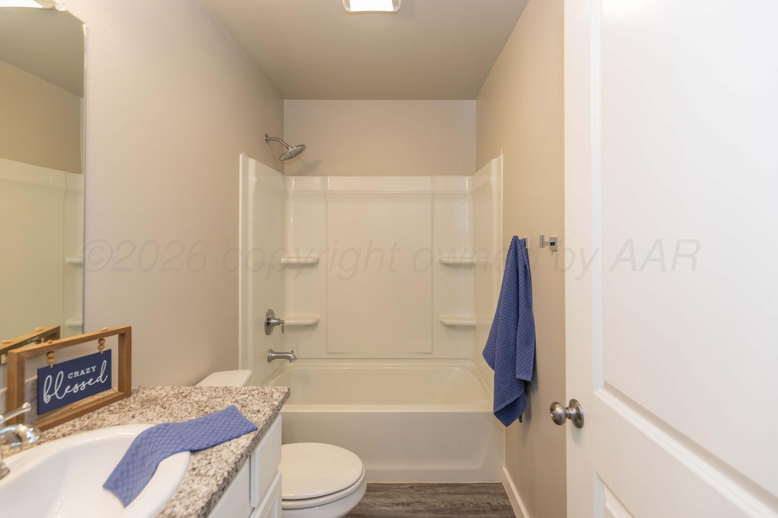 7000 Athens Street Amarillo, TX 79118 - Photo 21 of 42 BATHROOM 2 VIEW 2