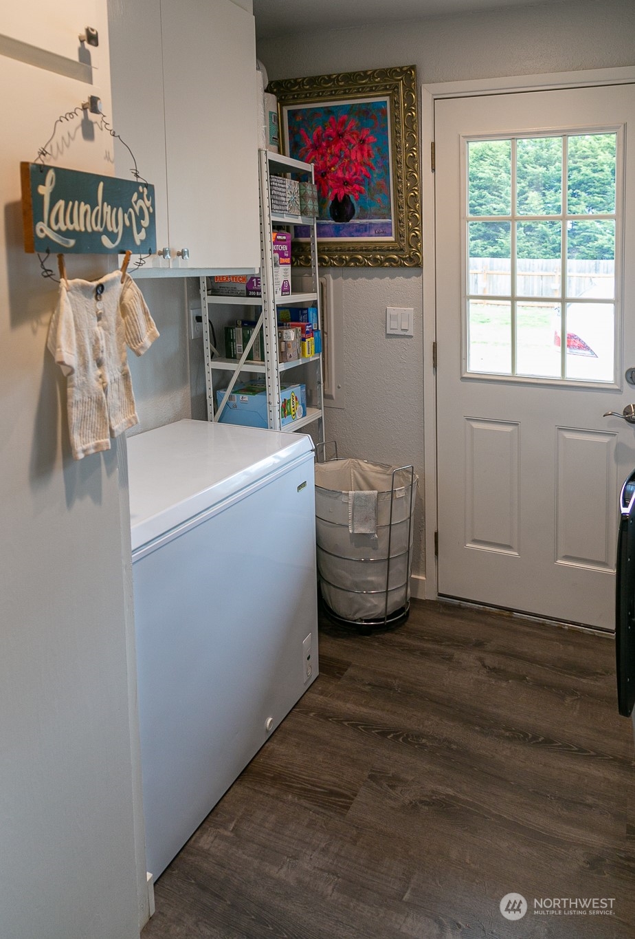 240 Osborn Road Port Angeles, WA 98362 - Photo 27 of 37 a utility room with dryer and washer
