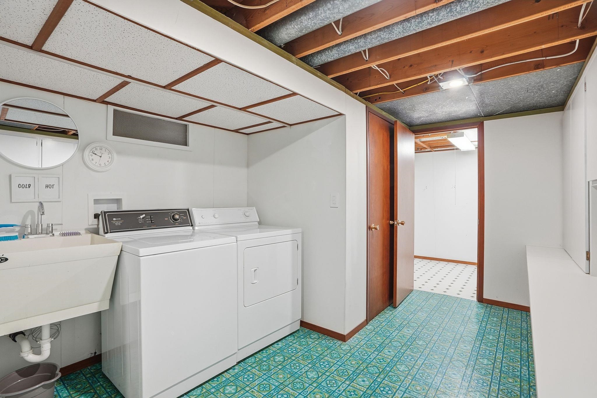 9907 North Huntington Road Spokane, WA 99218 - Photo 28 of 50