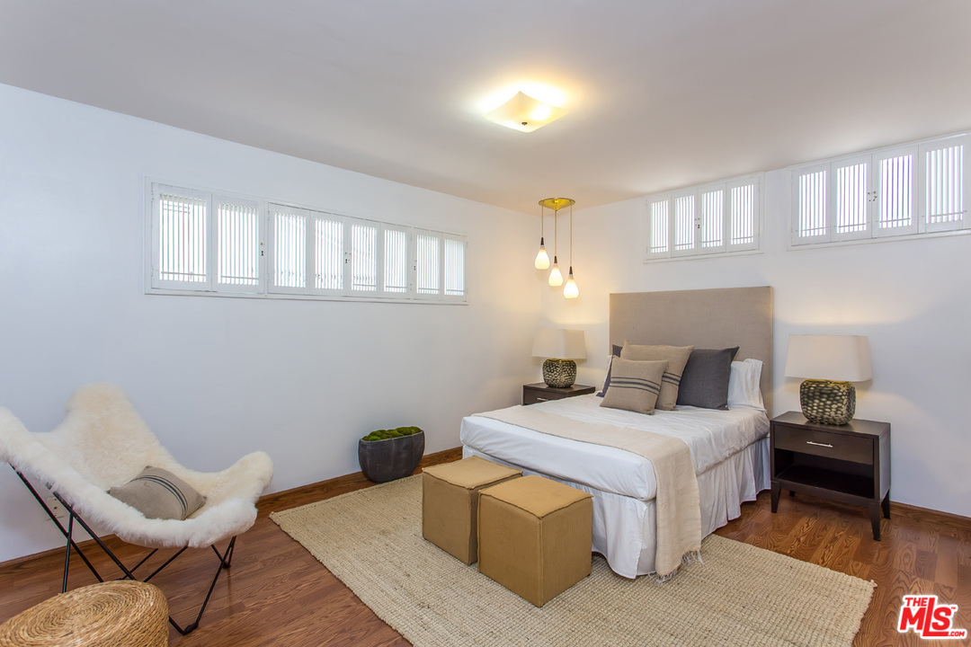 2081 Stradella Road Los Angeles, CA 90077 - Photo 22 of 29