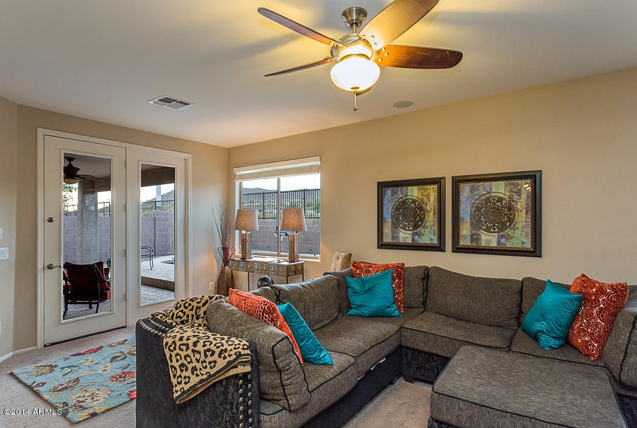 2534 East Ridge Creek Road Phoenix, AZ 85024 - Photo 17 of 31 Ridge Crk Fam & Double Doors