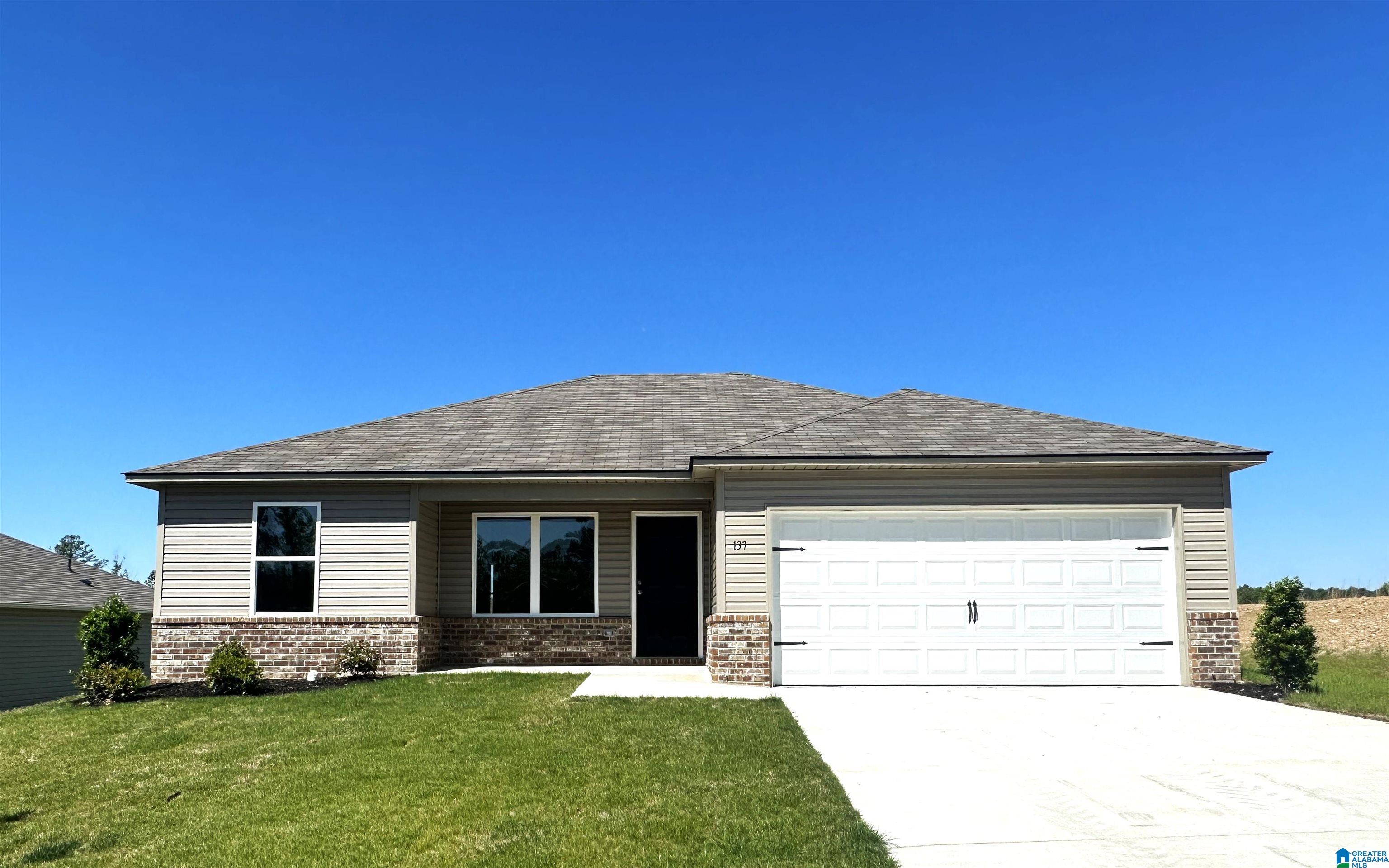 137 Coleman Way Calera, AL 35040 - Photo 1 of 8
