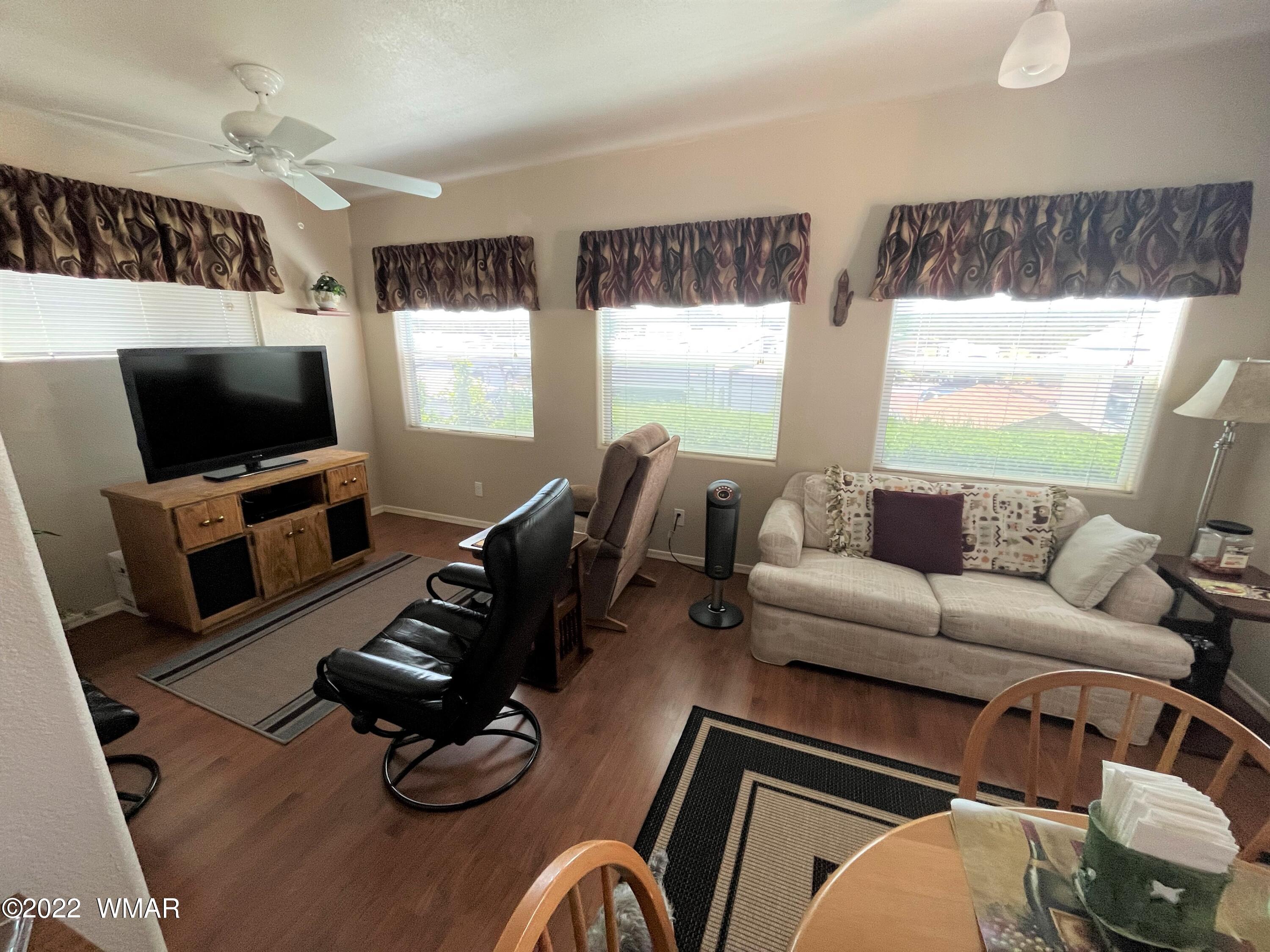8227 Rainbow Loop, Unit 454 Show Low, AZ 85901 - Photo 2 of 41