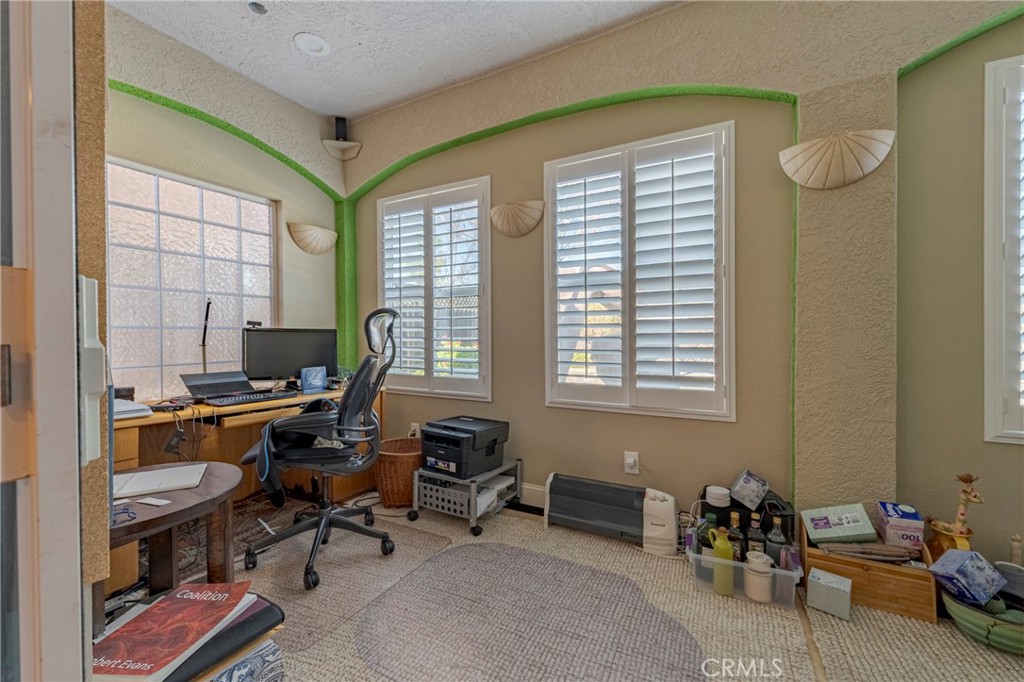 591 Bobolink Court Merced, CA 95340 - Photo 32 of 75