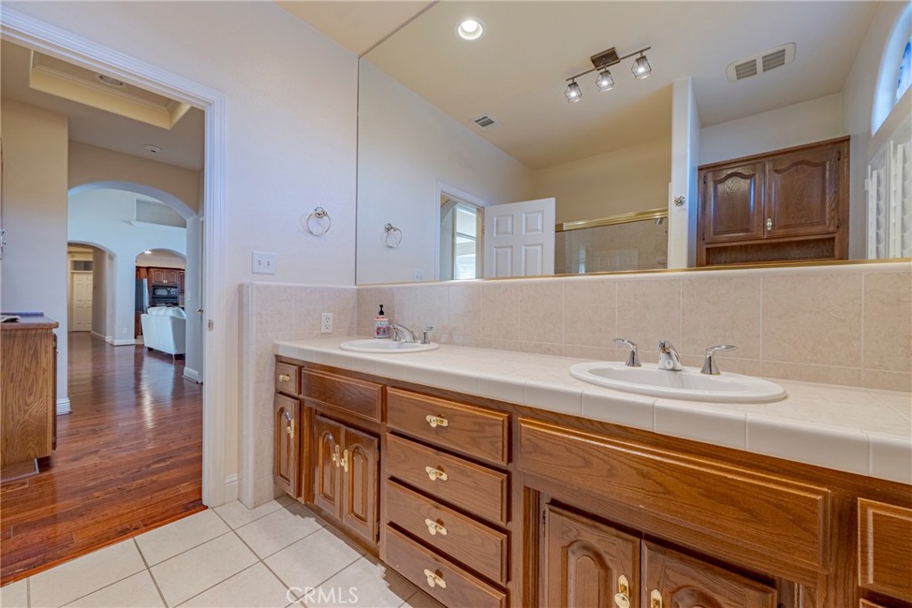 591 Bobolink Court Merced, CA 95340 - Photo 41 of 75