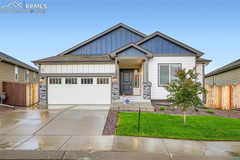6043 Nash Dr