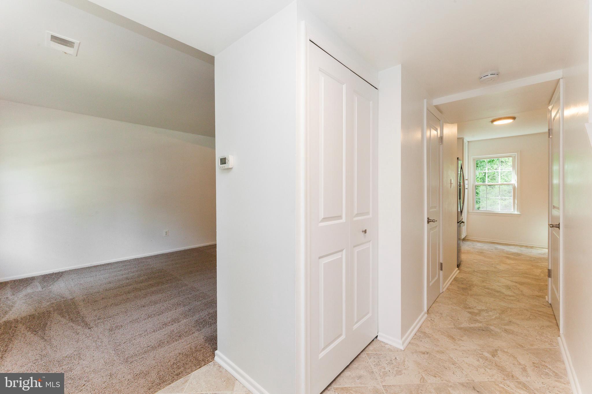 7750 Brandeis Way Springfield, VA 22153 - Photo 4 of 32 Gallery Image 4