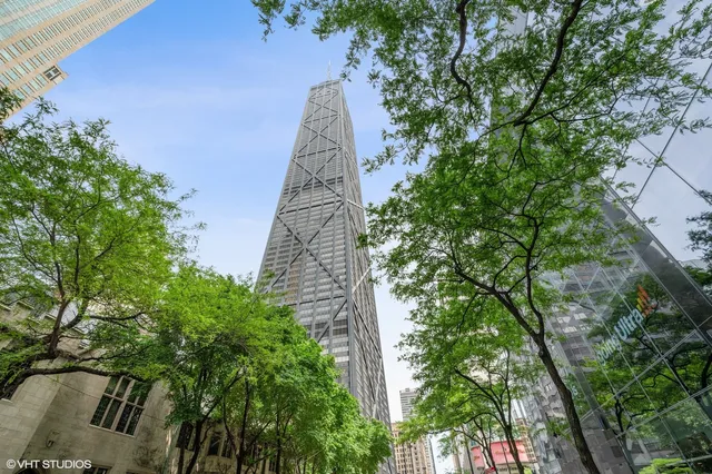 $3,400 | 175 East Delaware Place, Unit 5609, Chicago, IL 60611