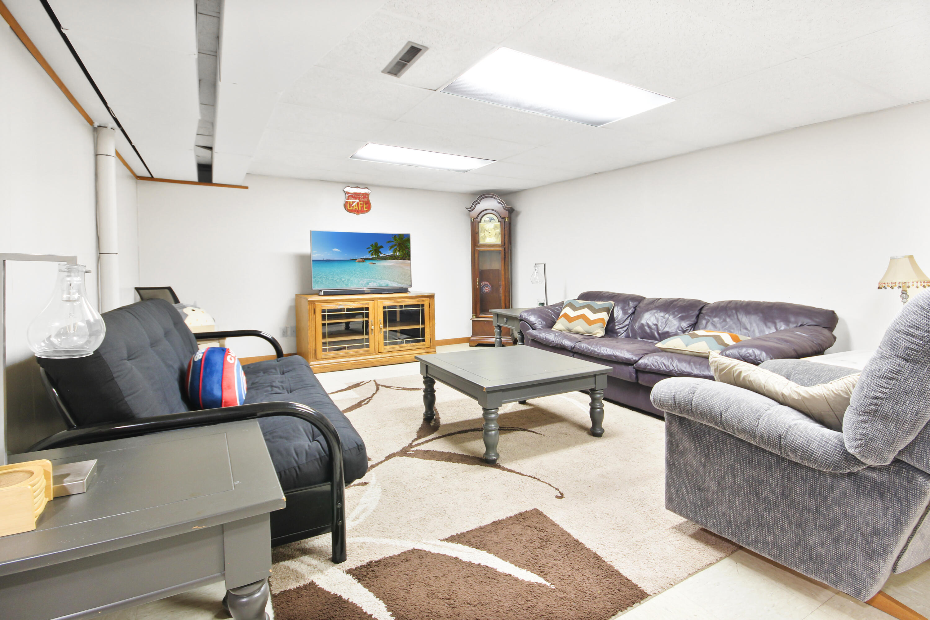 615 Alice Street Crown Point, IN 46307 - Photo 15 of 21 3000x1999