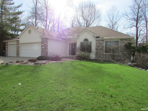 $439,900 | 1401 Sanders Drive, Auburn, IN 46706