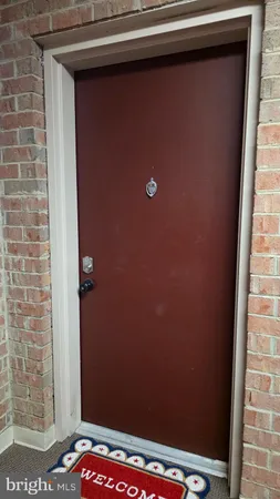 $259,000 | 14805 Rydell Road, Unit B2, Centreville, VA 20121