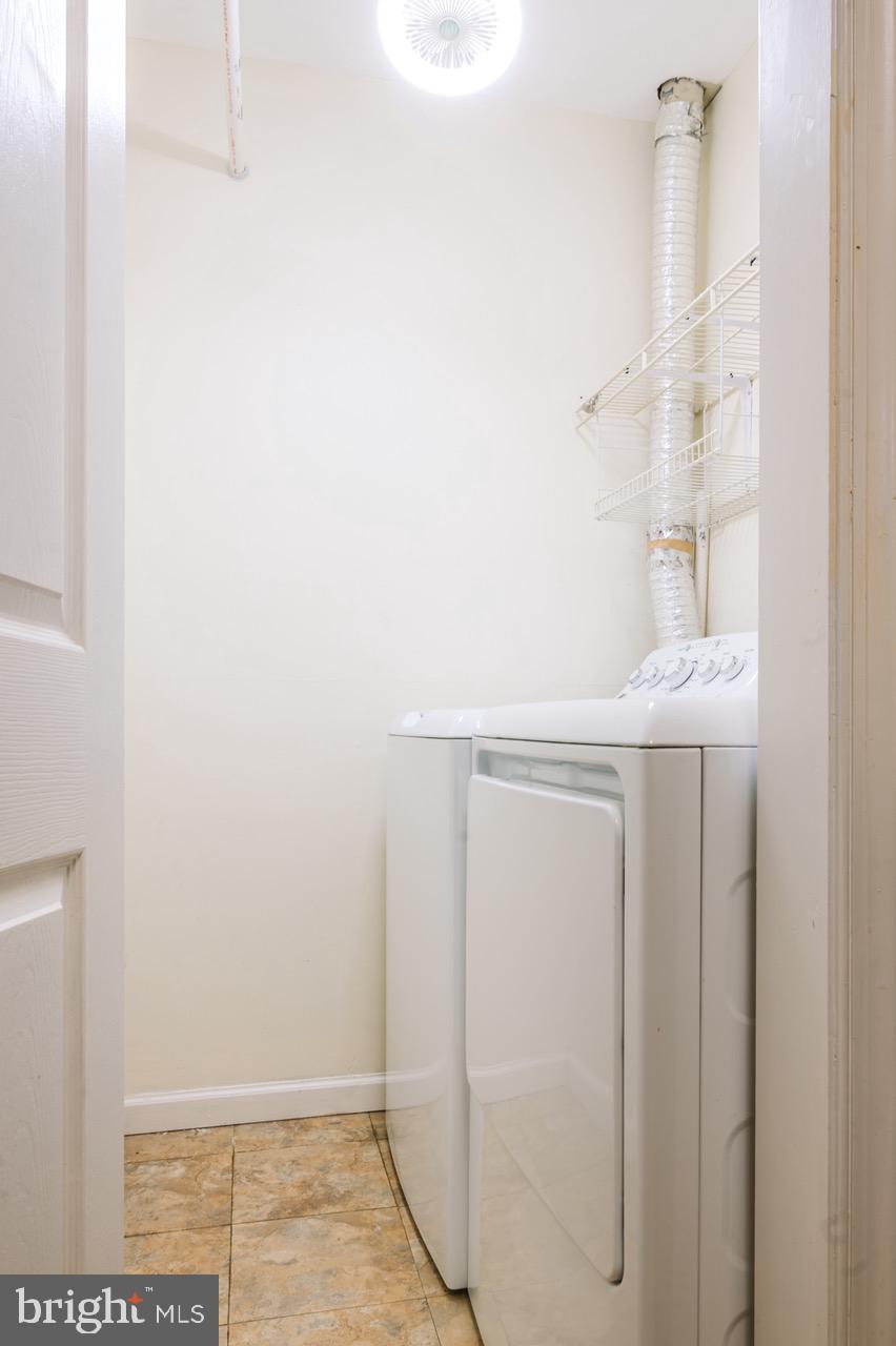 14805 Rydell Road, Unit B2 Centreville, VA 20121 - Photo 9 of 19