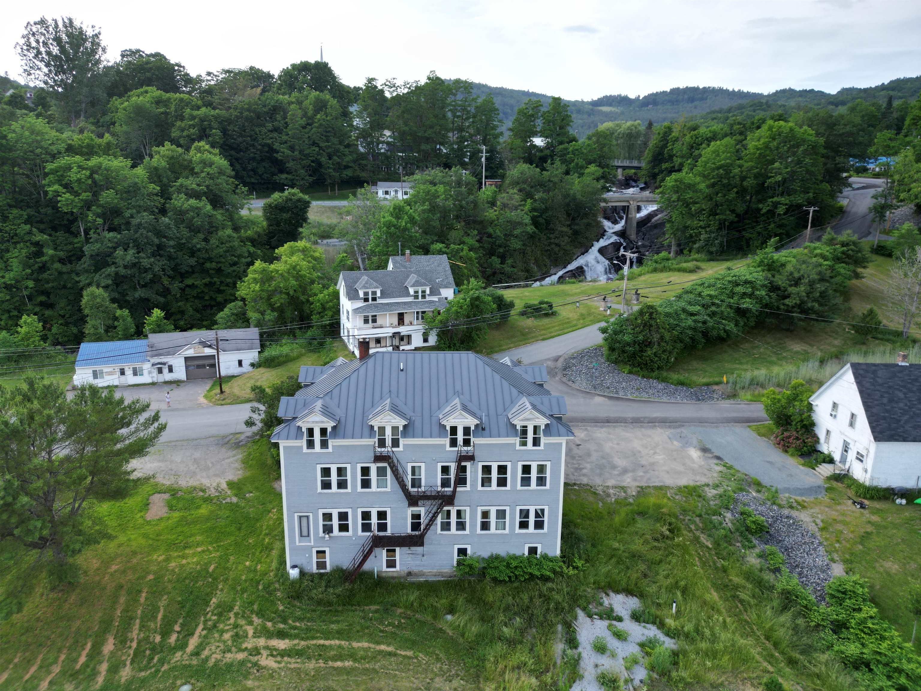 286 Carter Street Barnet, VT 05821 - Photo 2 of 41 Gallery Image 2