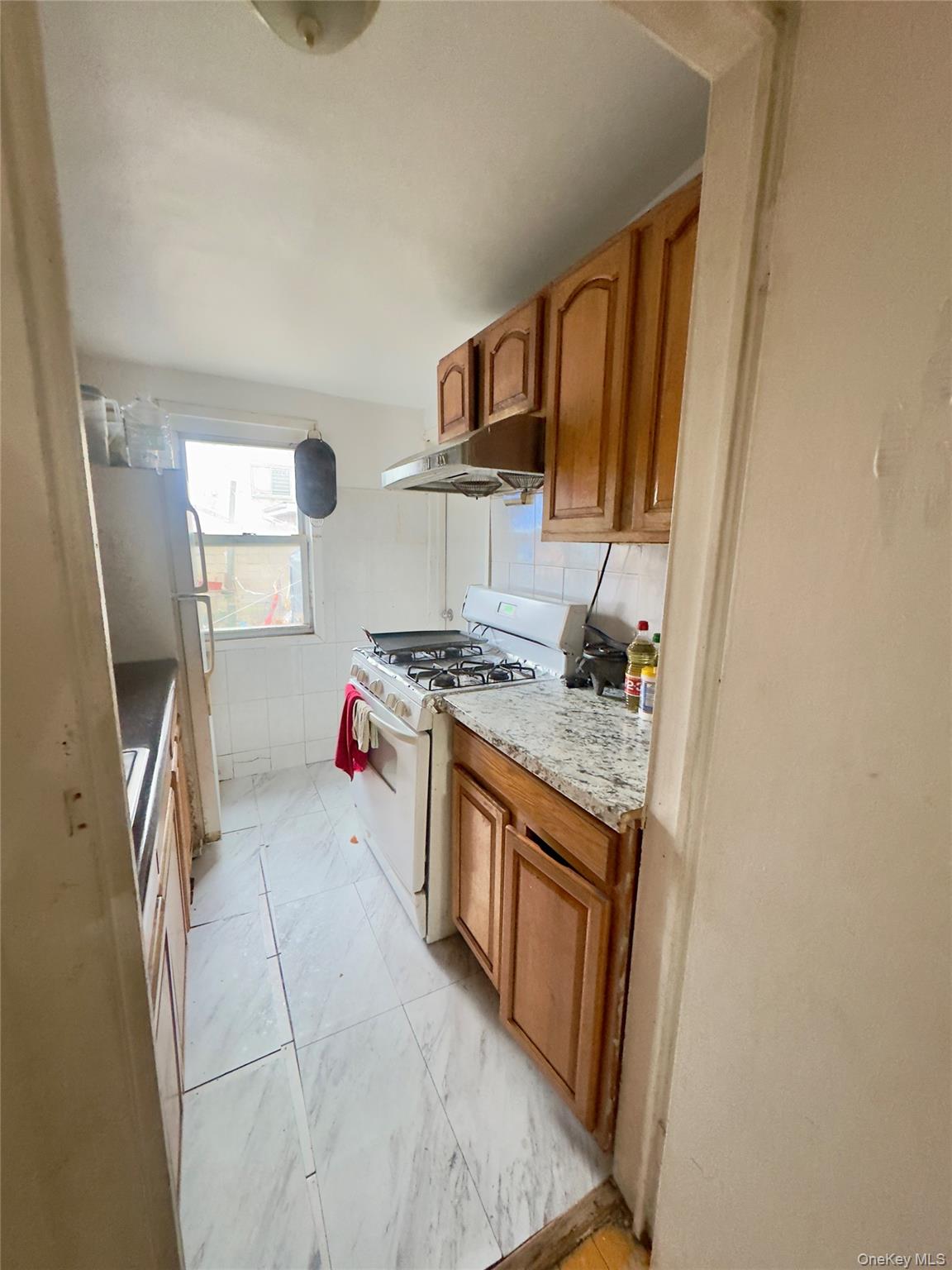 104-60 Roosevelt Avenue Queens, NY 11368 - Photo 7 of 11