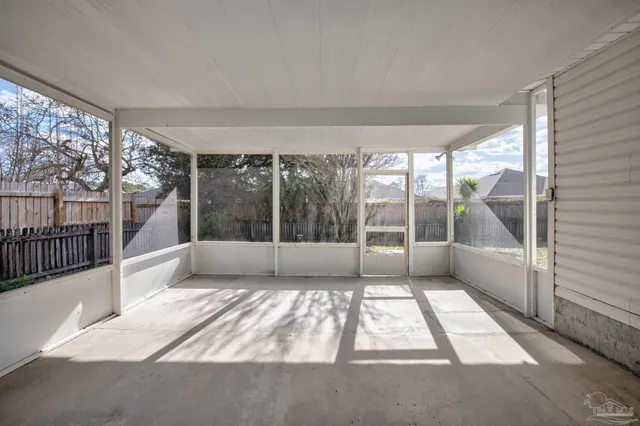 $2,200 | 6463 Sailport Cove, Gulf Breeze, FL 32563